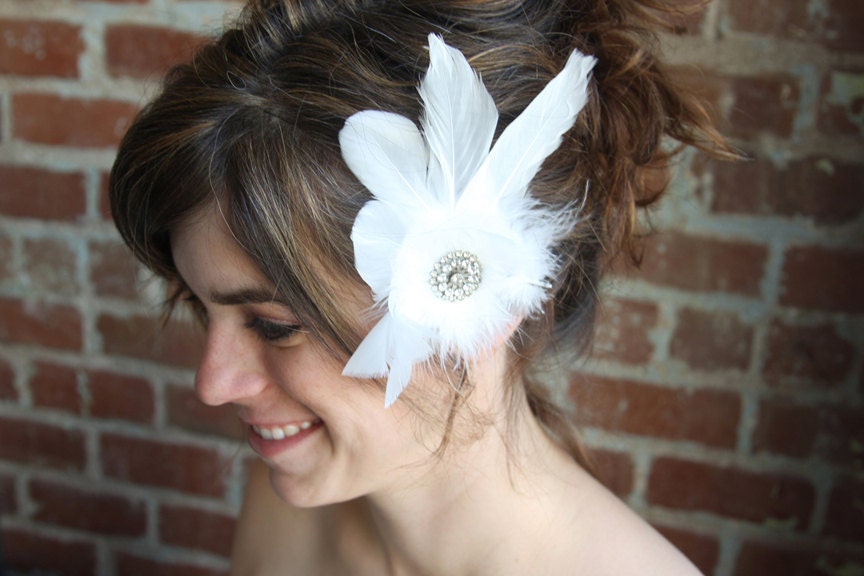 Snowy White Bridal Feather Fascinator wtih Round Vintage Brooch