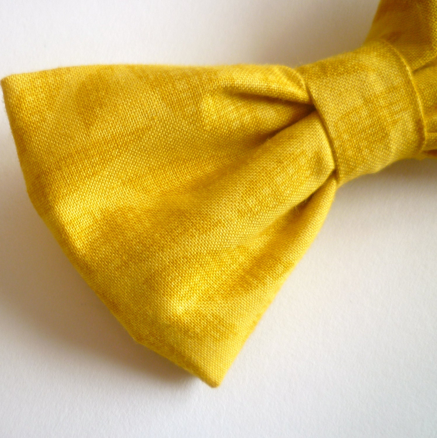 Men's Bow tie - Yellow Leaves - clip on