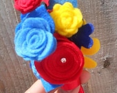 bespoke grooms buttonhole, boutonniere, lapel buttonhole, felt flowers custom handmade personalisation free shipping