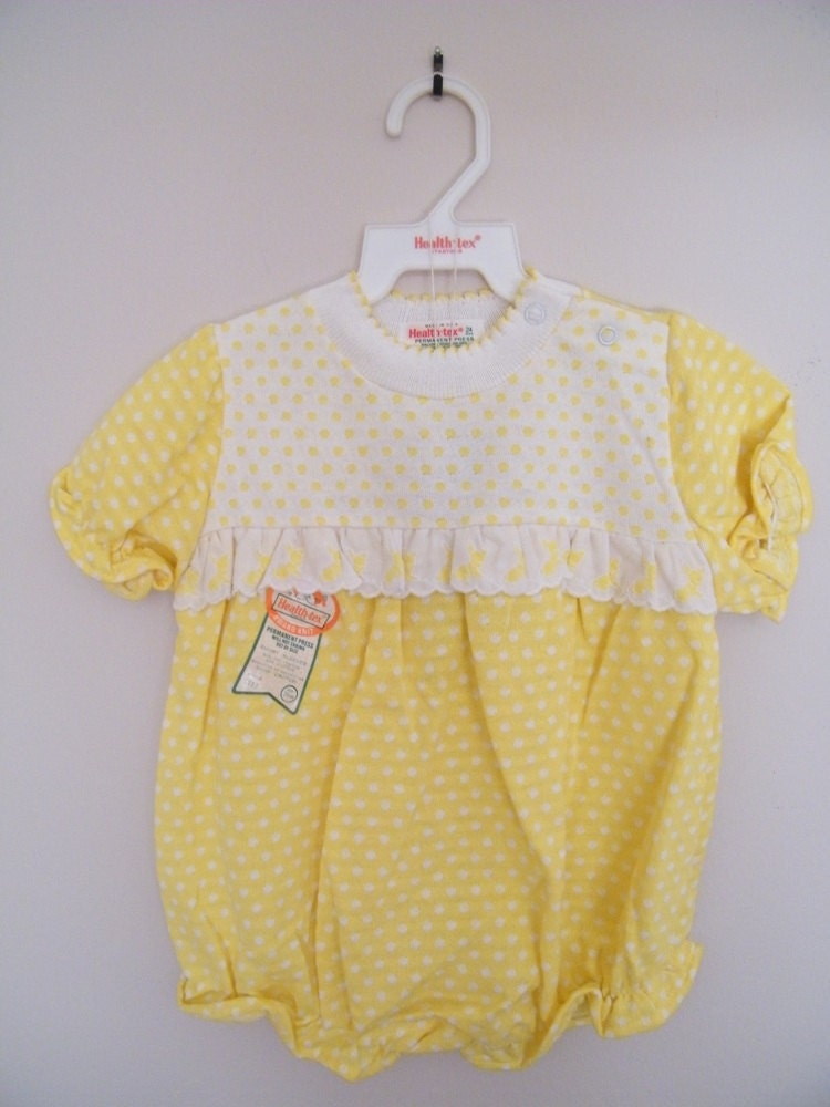 Vintage 1960s Yellow Baby Romper / 24 Months / Yellow with Original Tags and Hanger