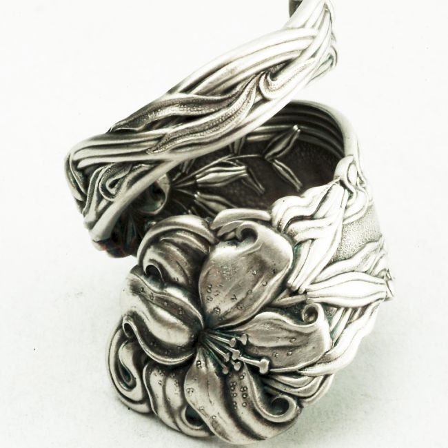 Spoon Ring Lovely Frontenac Victorian Era Sterling Ring, Lily Pattern Made in YOUR size (2183)