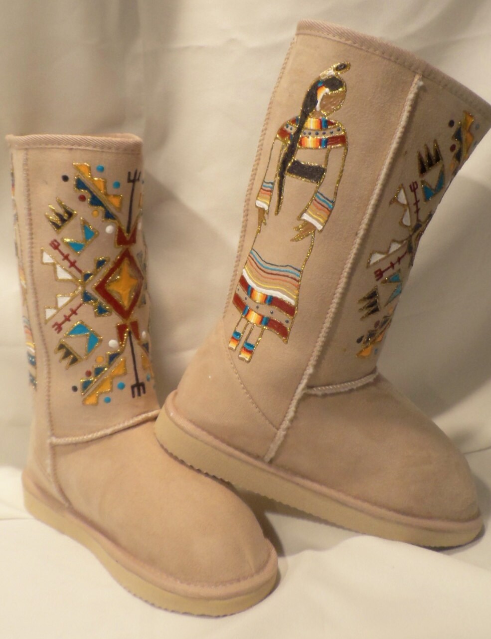 REZ HOOFZ ,Native American,Lakota Handpainted bags,purses,boots and more. size 8 or 8.5