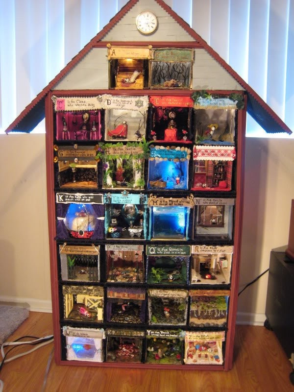 Gashlycrumb Tinies Diorama Dollhouse