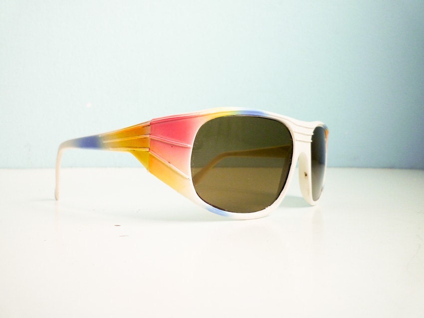 Vintage Glass Lens 80s Sunglasses white rainbow French Accessories - EuroVintage