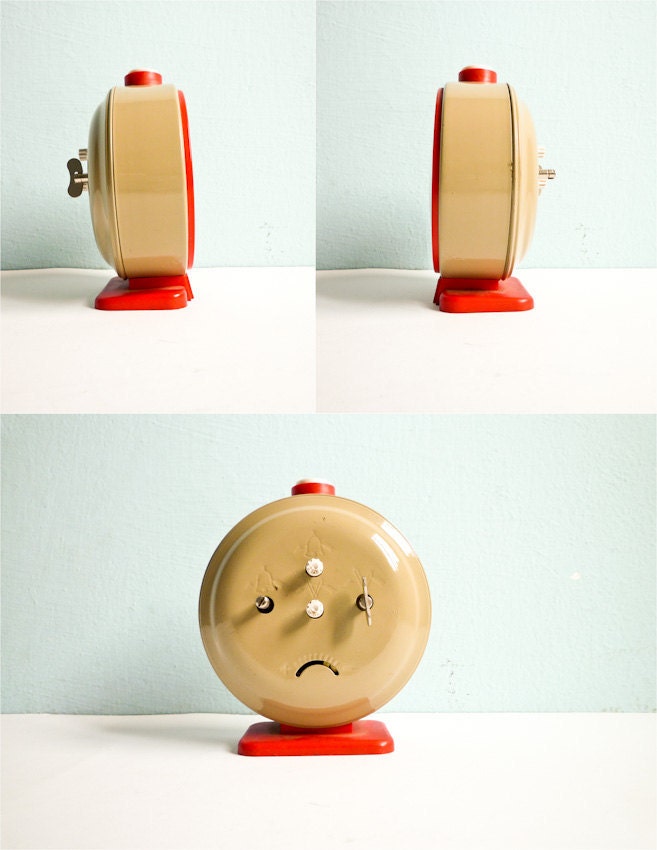Vintage Big Mechanical Alarm Clock Red Beige White Russian Wind Up 70s