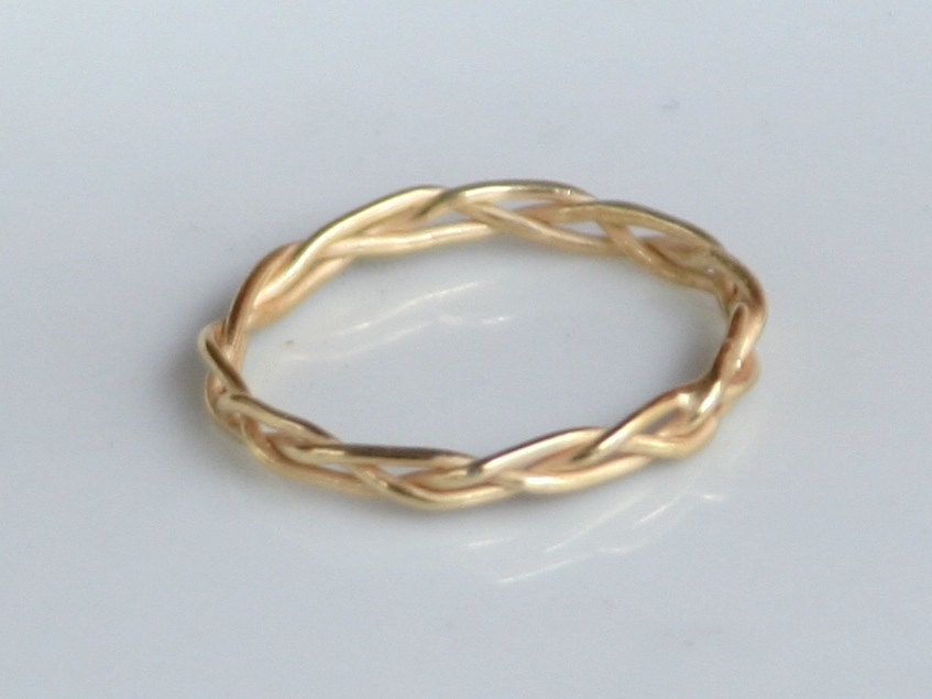 Braided 18k gold stacking ring