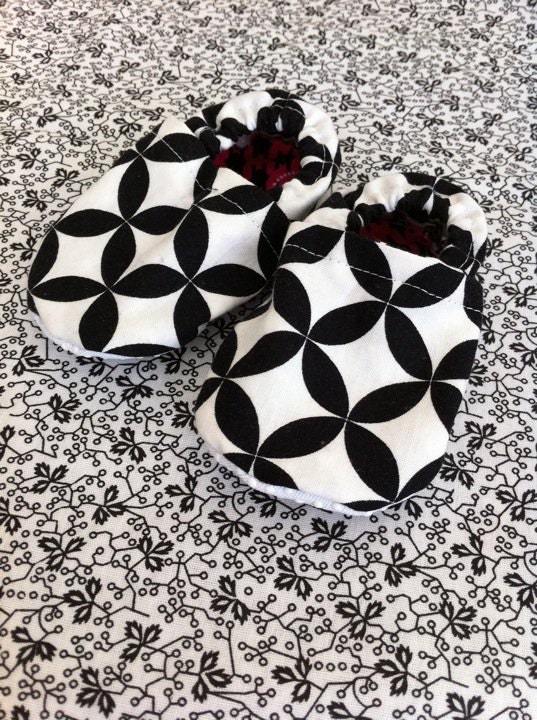 PDF Pattern - Cloth Baby Shoes - 0-18 months