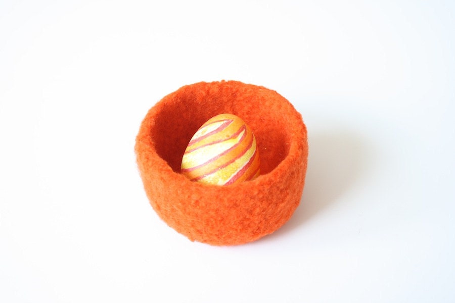 Orange Felted Bowl, Knitted Felt Bowl, Housewarming Gift, Hostess Gift, Organizer, Spring, Easter Basket