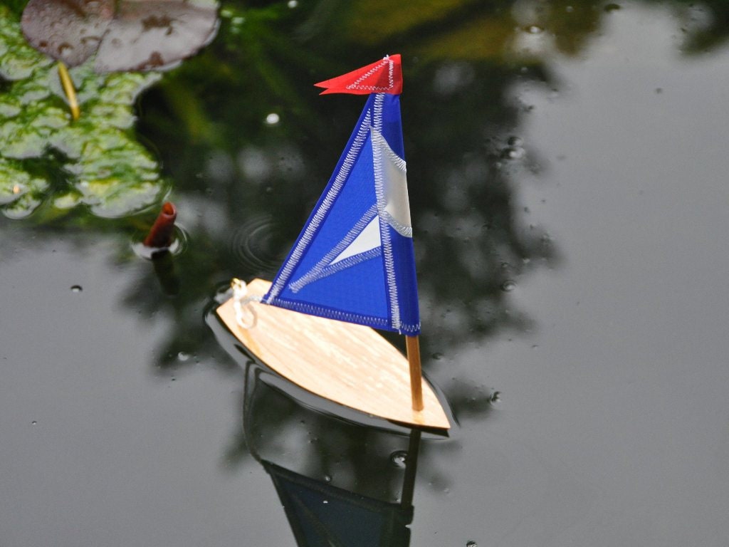 Minature Working Custom Sailboat