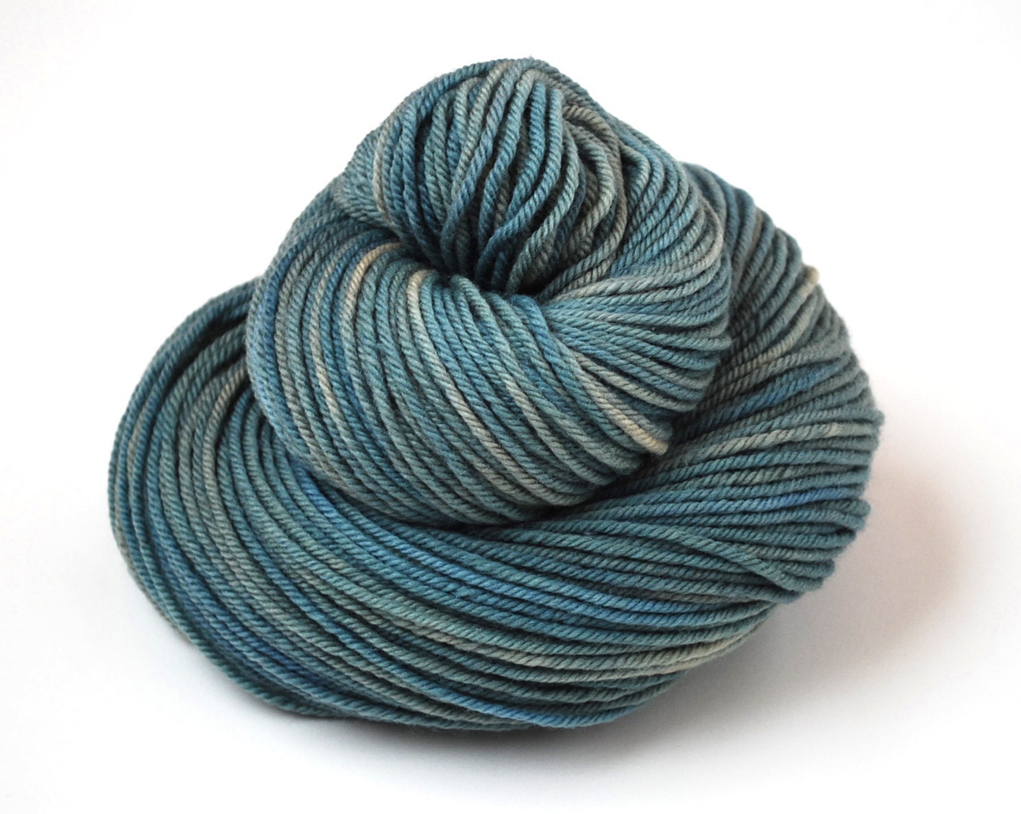 Hand Dyed Yarn Organic Merino Worsted Weight Naturally Dyed in Underwater 2