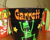 Personalized halloween trick or treat metal bucket, 5 quart, black with frankenstein monster, other colors and designs available