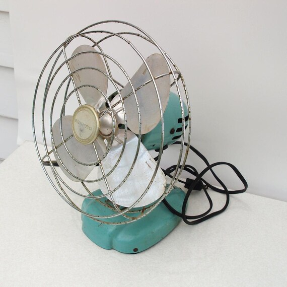 Vintage Tabletop Electric Fan Small Vintage by WhimzyThyme on Etsy