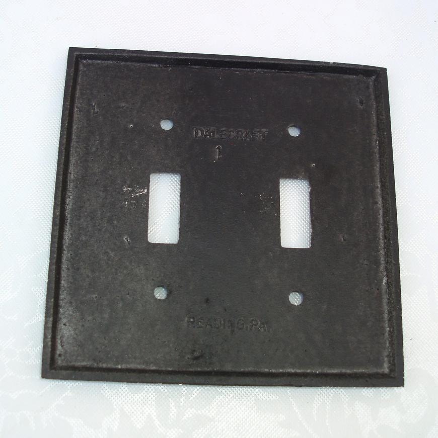 Vintage Switch Plate / Wall Switch Plate / Switchplate Covers / Amish / Pennsylvania Dutch