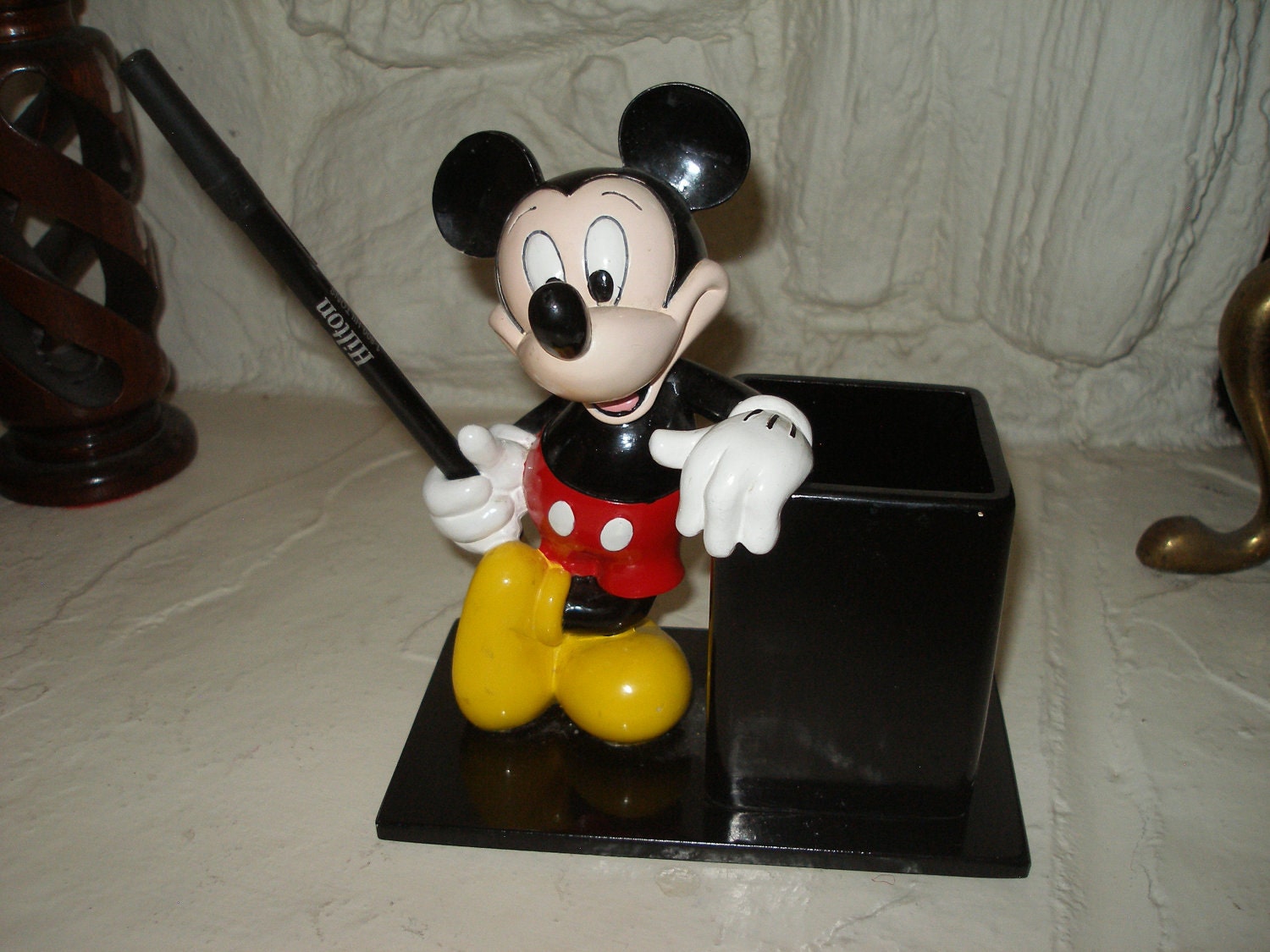 Mickey mouse pen stand Clearance
