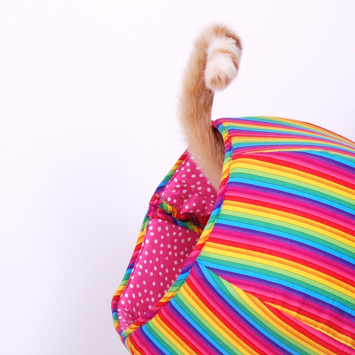 Nyan Cat Ball Bed for your Rainbow Pop Tart Pet