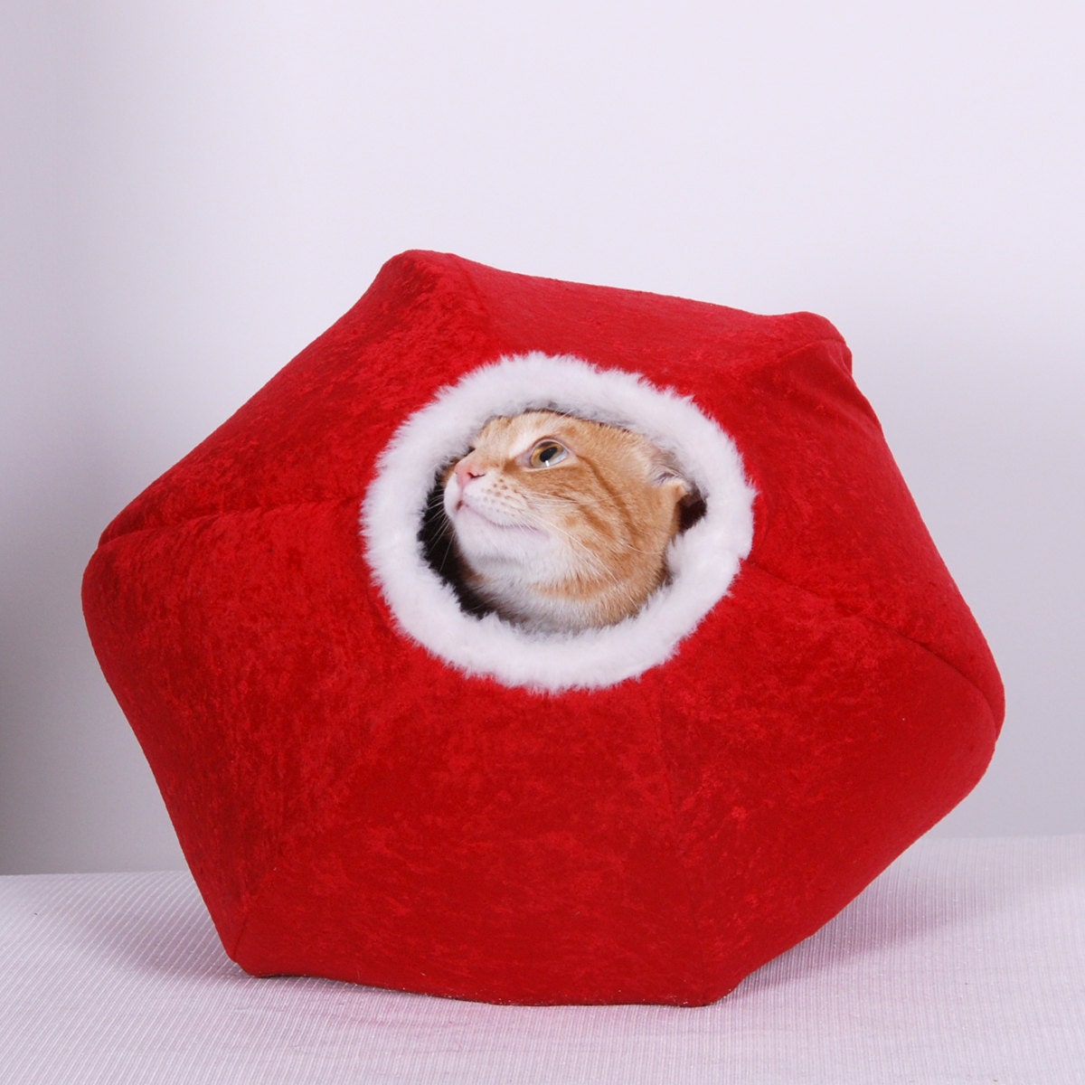 Christmas Cat Ball Unique Hand Made Kitty Bed