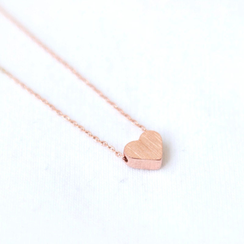 Back to the Basic-Tiny heart Necklace in pink gold
