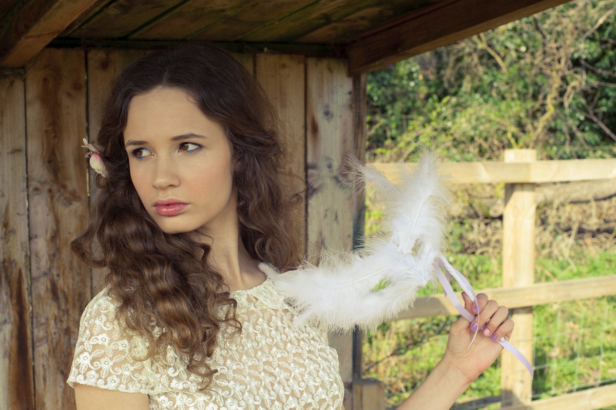 Beautiful cream lace peter pan collar crop top