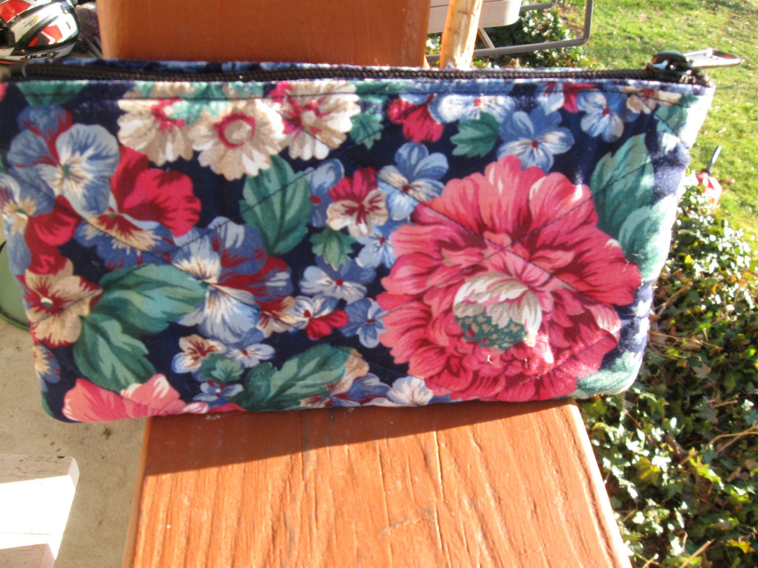 Coupon Organizer Quilted Purse Size Blue Vibrant Floral Material w/ Seperators