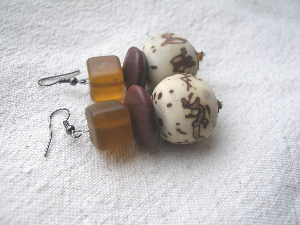 African Palm nuts brown seeds glassTribal Earrings by Fianaturals