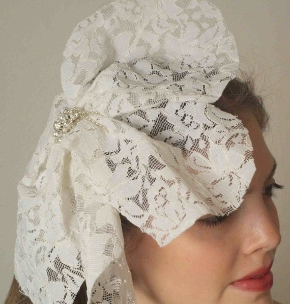 Romantic Vintage Ivory Lace Bridal Head Piece with Twinkling Rhinestone