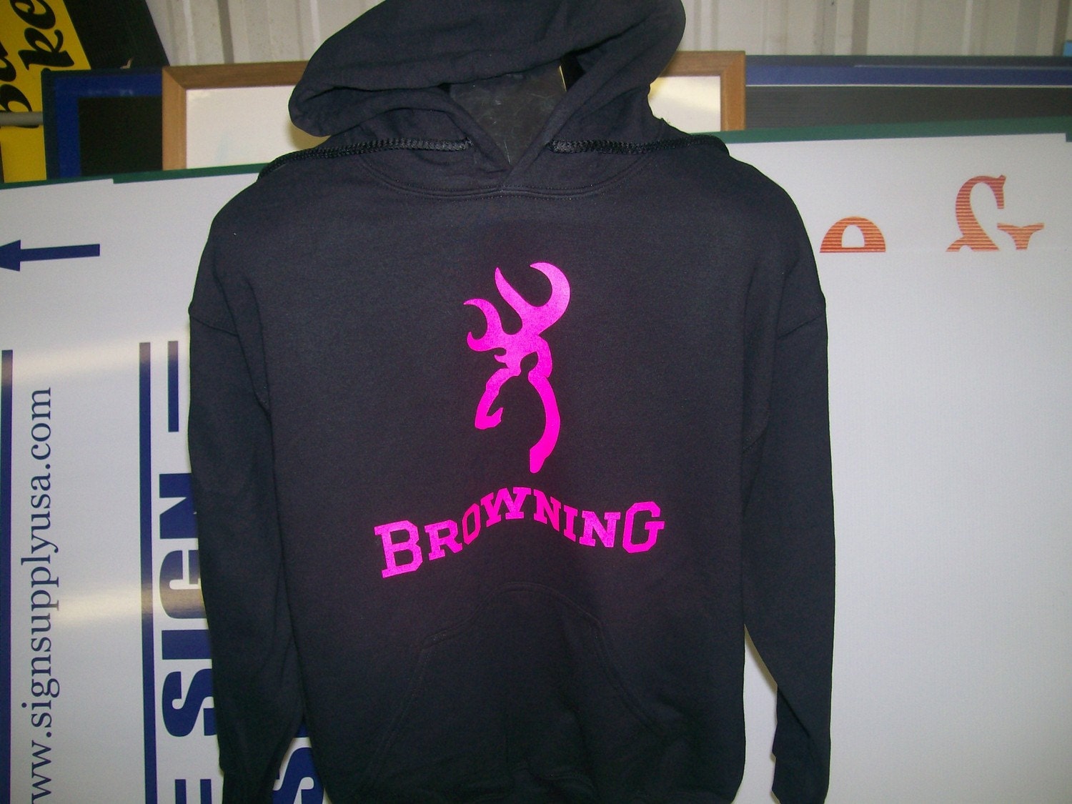 Browning Symbol Pink