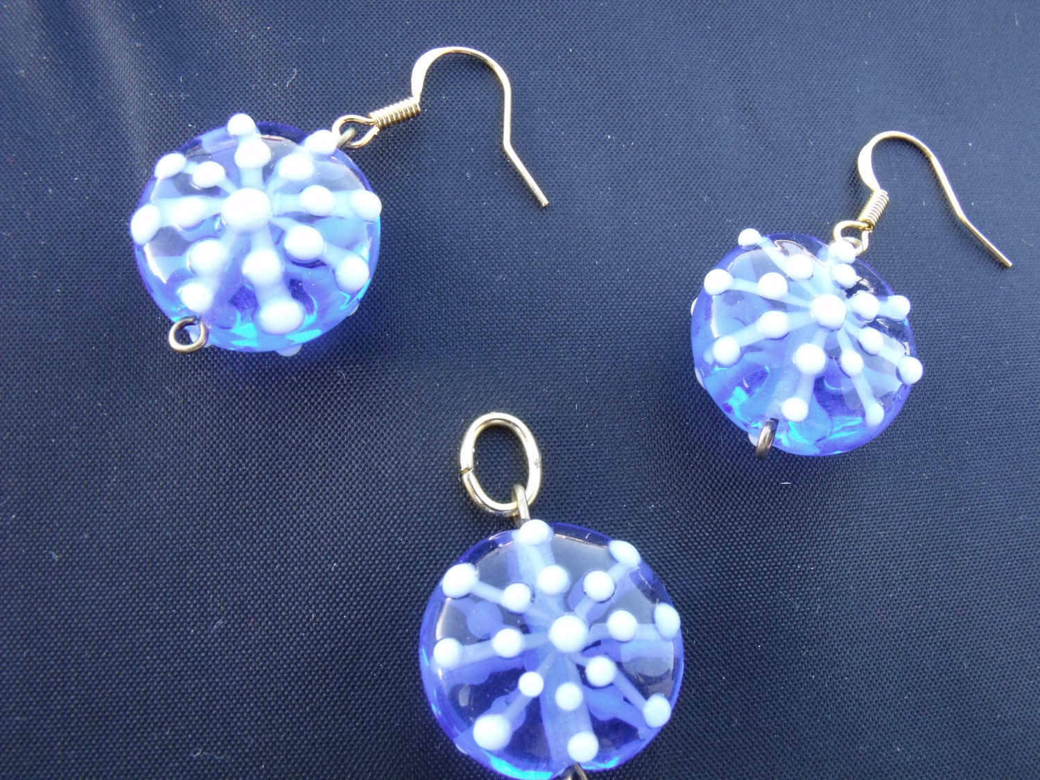 blue snowflake earrings and pendant