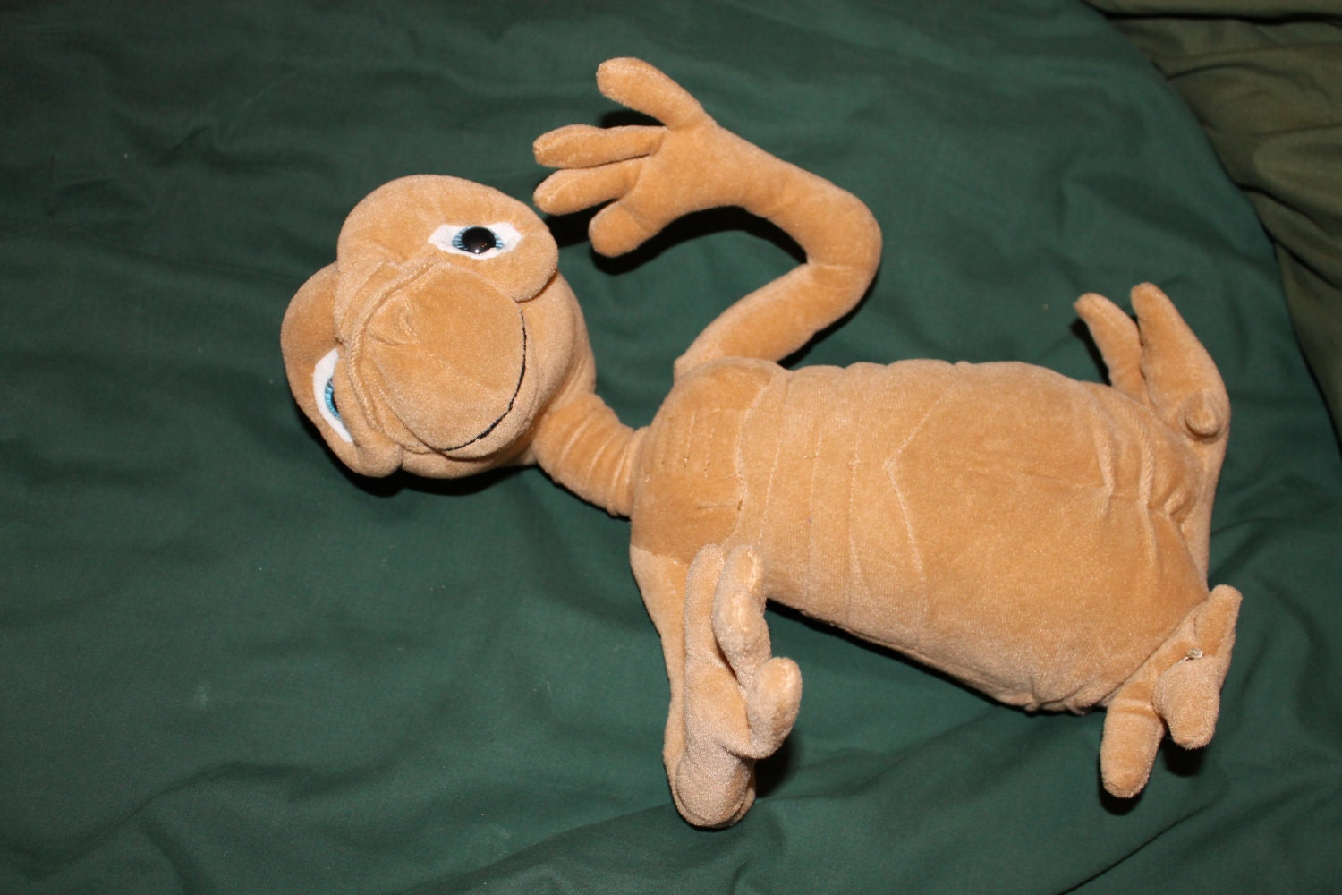 vintage et stuffed animal