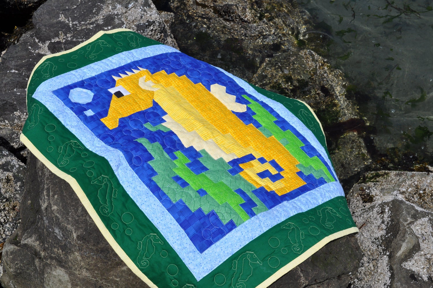 Seahorse Quilt pattern with 3 sizes - PDF