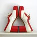 1970s red and white platform stacked heel oxford style shoes size 6 or 6 1/2