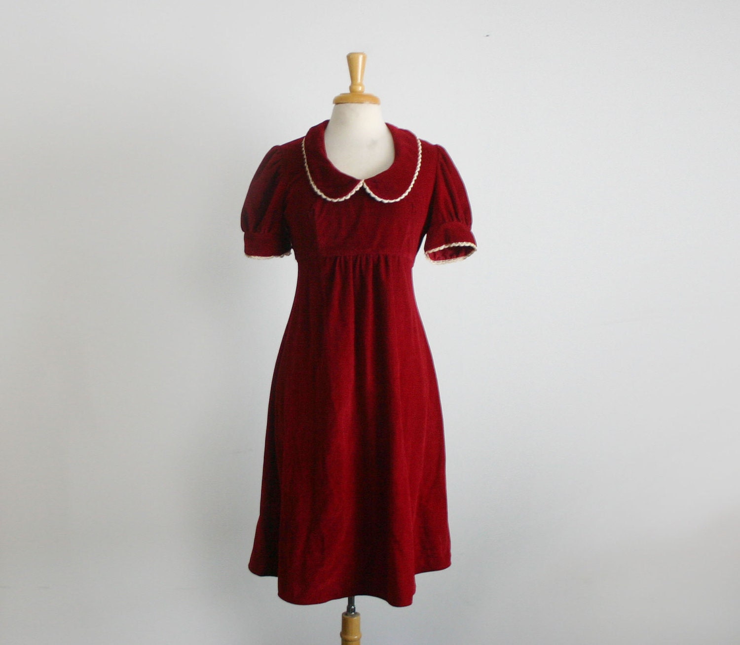 1960s maroon mod a-line mini empire waist babydoll dress with peter pan collar size medium