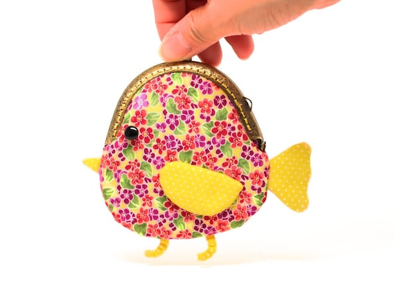 Little yellow chick clutch purse