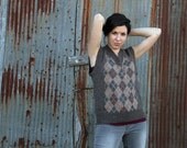 Earthtone argyle wool sweater vest.Small