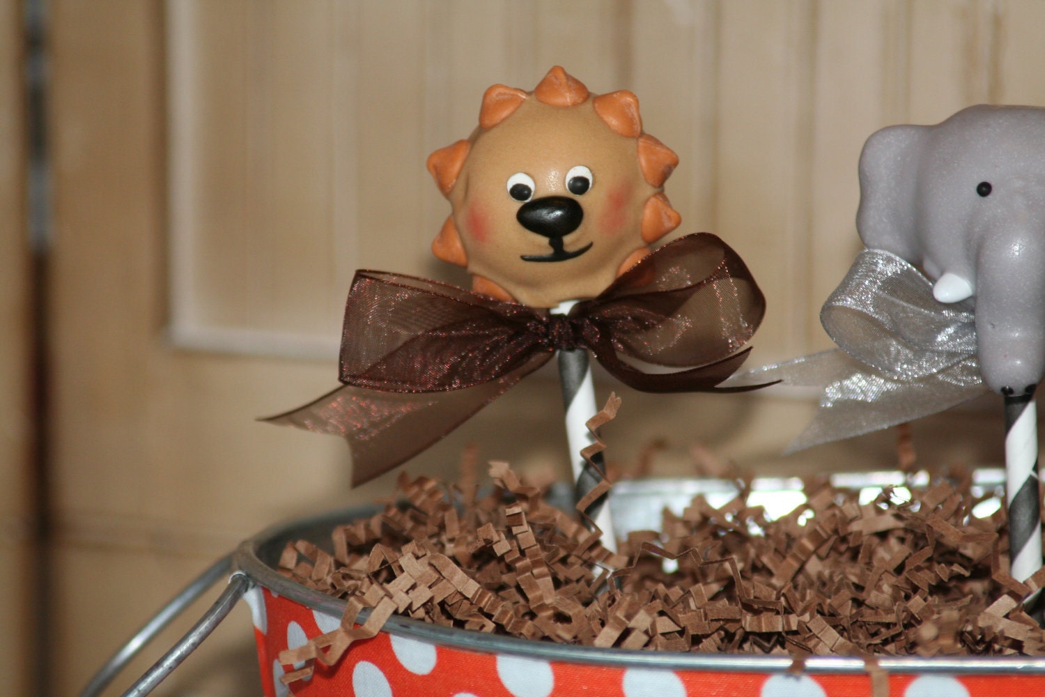 Mom's Killer Cakes & Cookies Original Safari Tiger, Elephant, Lion, Zebra Jungle Zoo Cake Pops