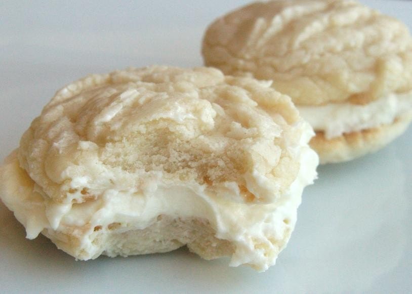 Wishful White Velvet Buttercreme Cookie-Wiches-1/2 Dozen