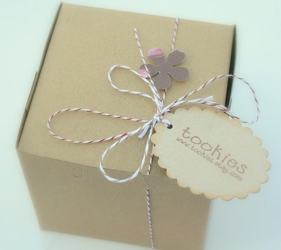 Berry Banilla Creme & White Chocolate Cookie-Wiches -1/2 Dozen