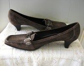 vintage shoes / size 8 / Franco Sarto Silver Buckle shoes