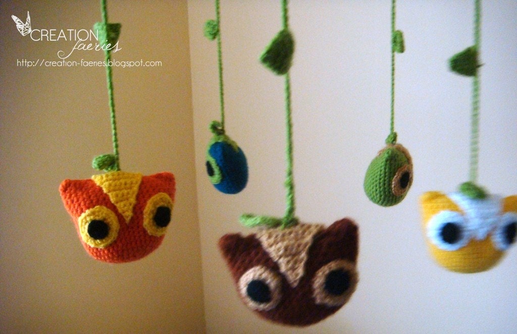 Owls baby mobile - crocheted (made to order only)