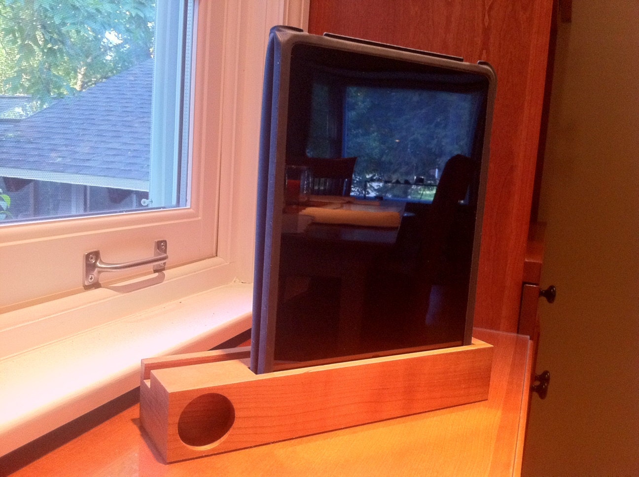 iPad Acoustic Speaker (cherry)