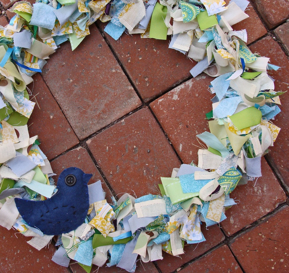 Ribbon Wreath. 14in. Summer Wreath. Spring Wreath. Blue Bird Wreath. Felt Bird. (W69) READY TO SHIP