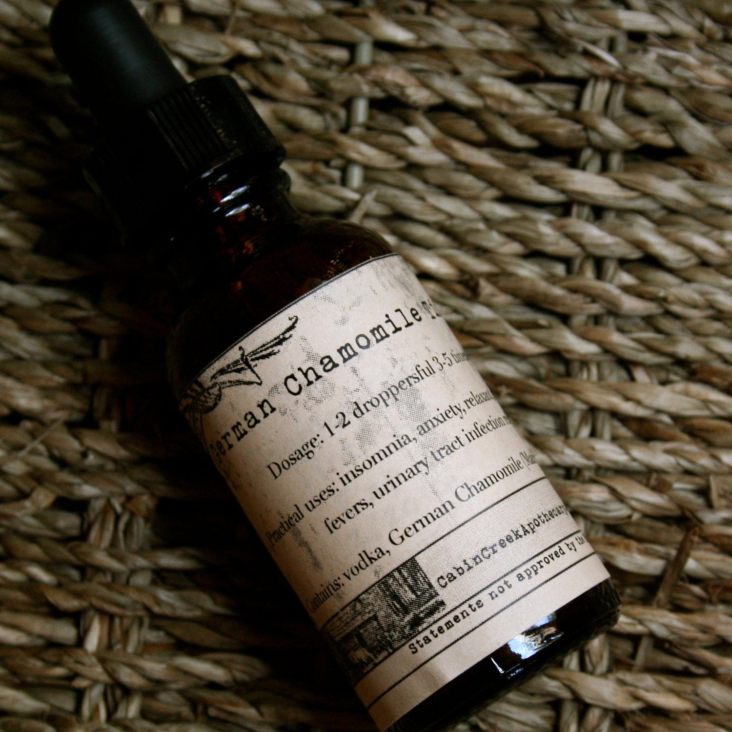German Chamomile (Matricaria recutita) Tincture 2 oz. Organic