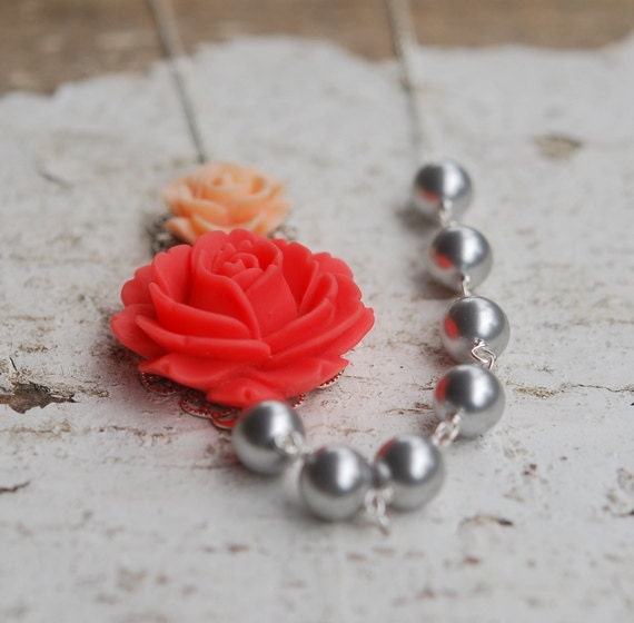 Bridesmaids Jewelry. Coral Rose and Peach Rose Asymmetrical Necklace with Large Grey Swarovski Pearls. Bridesmaid Gifts Jewelry Set.