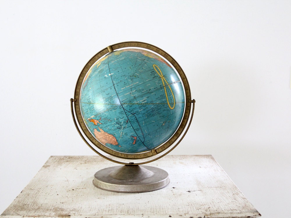 1960s Globe // Scholastic 12 inch World Globe