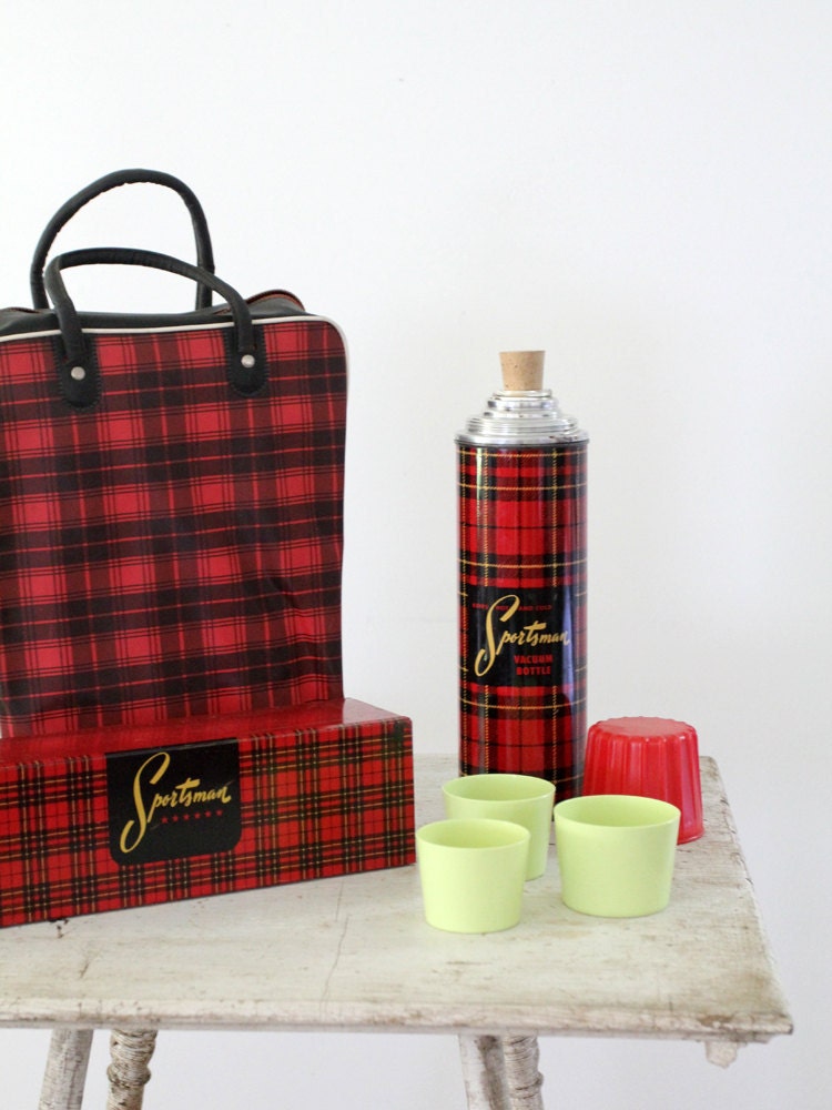 1950s Sportsman Picnic Kit / Vintage Thermos Kit