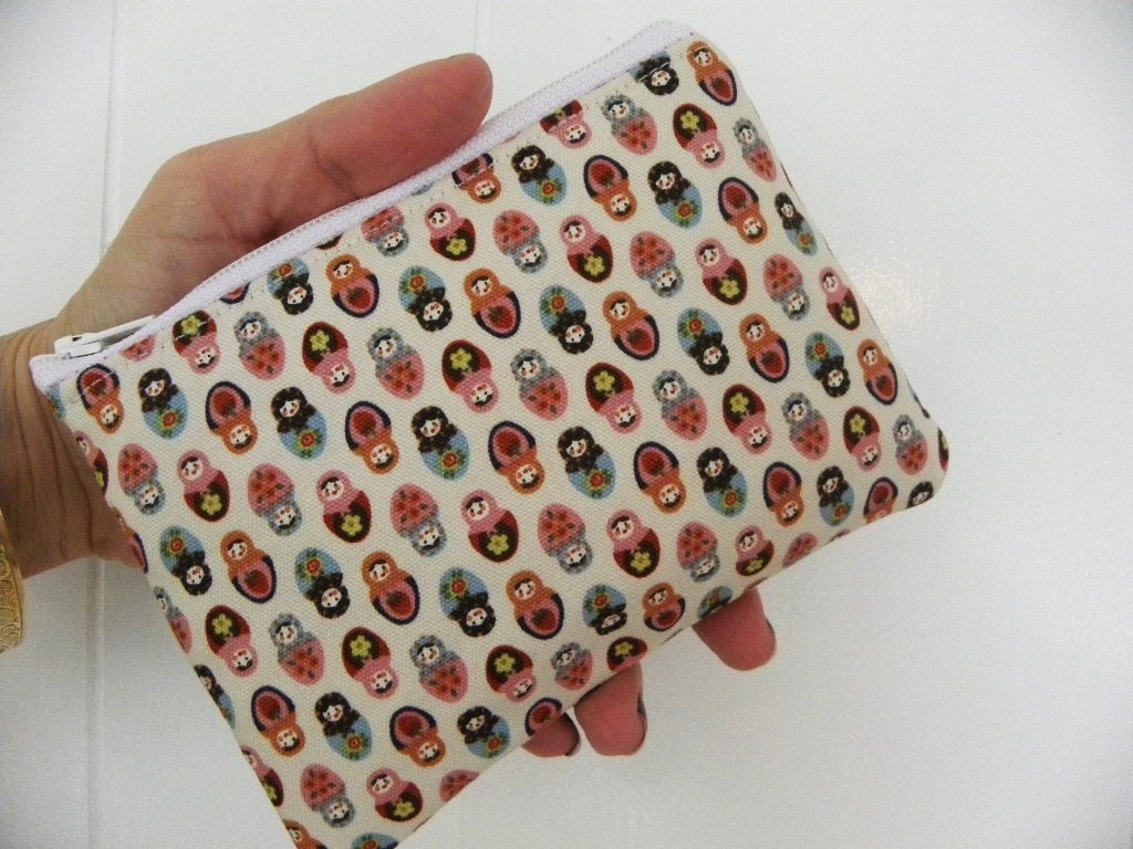 Sale-Matroyshka dolls Japanese import small zipper purse