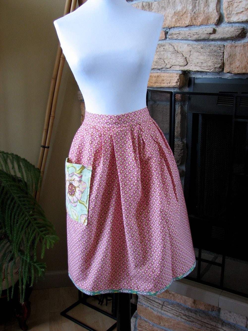 Vintage Inspired Half Apron