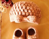 Hat booties set for baby