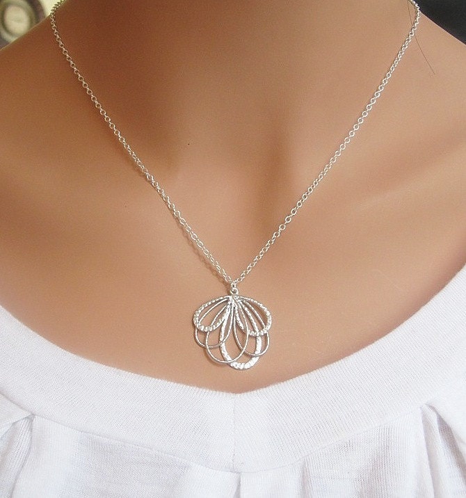 FEATHER necklace in SILVER