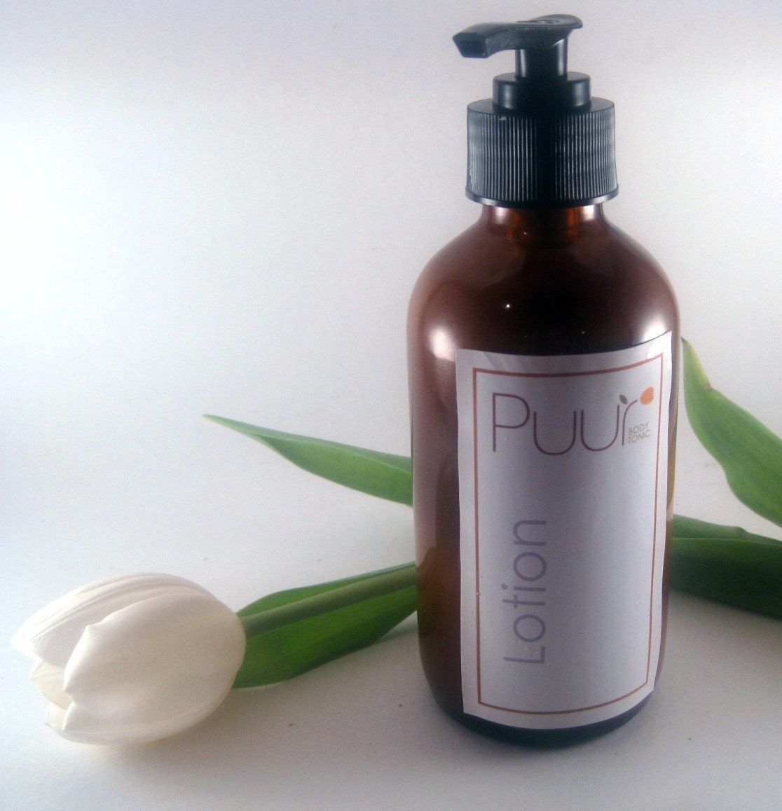 White Citrus Vegan Body Lotion - Luxury Body Lotion in Glass Bottle with Pump - Organic Aloe Juice and Carrot Seed Extract 8oz