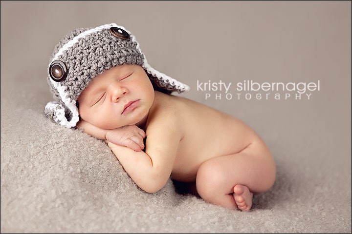Newborn boy pilot hat -- Gray and white w/ buttons -- Newborn
